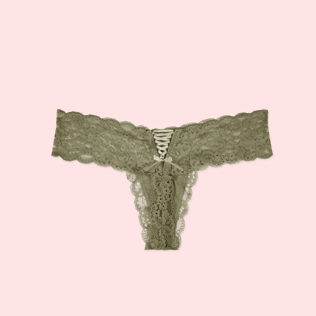 Rene Rofe Women's Lace Peek-a-Boo Bra and Panty Set, Small/Medium